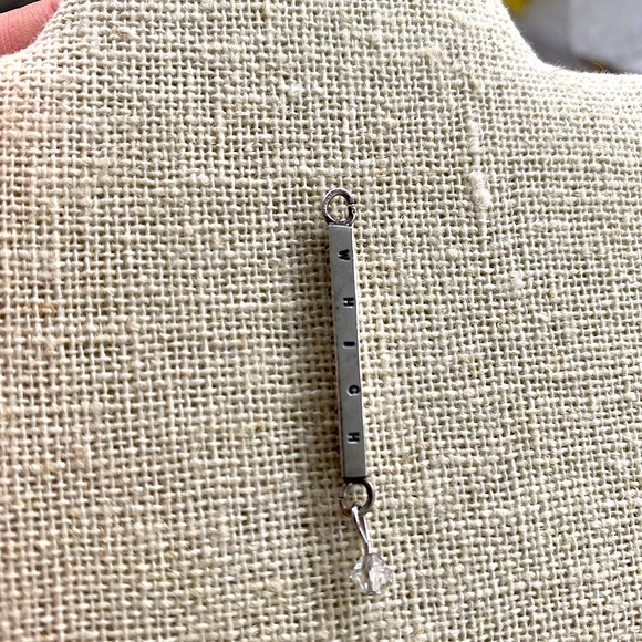 Sterling silver inspirational quote pendant - Picture 3 of 4